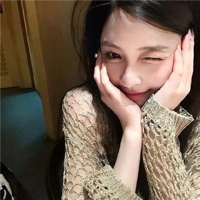 挨及皇后秘史